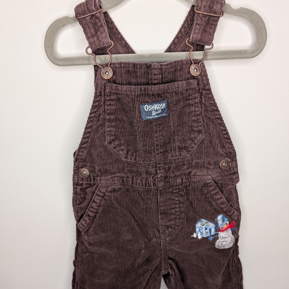 ⛄ OshKosh Brown Corduroy Snowman‎ Overalls — Size 18M
